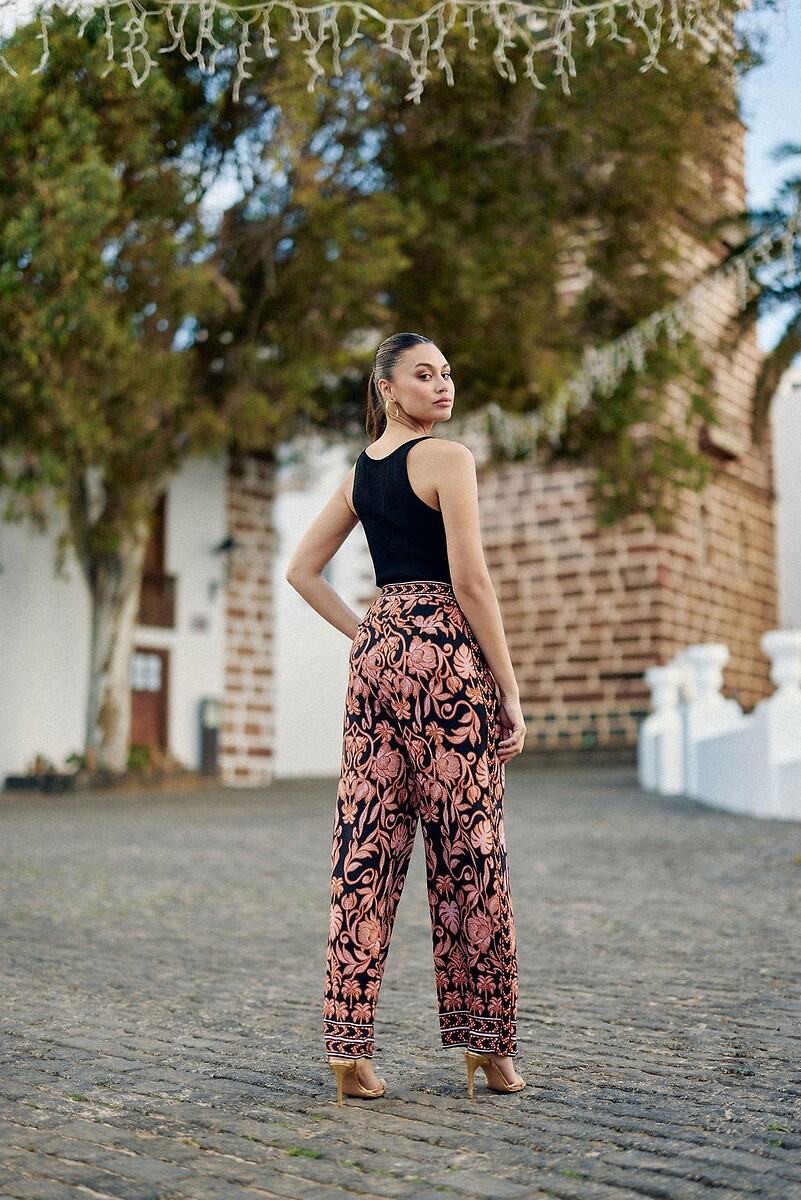 LA PETITE ETOILE<br>Calças largas e fluidas estampadas, PAVIA