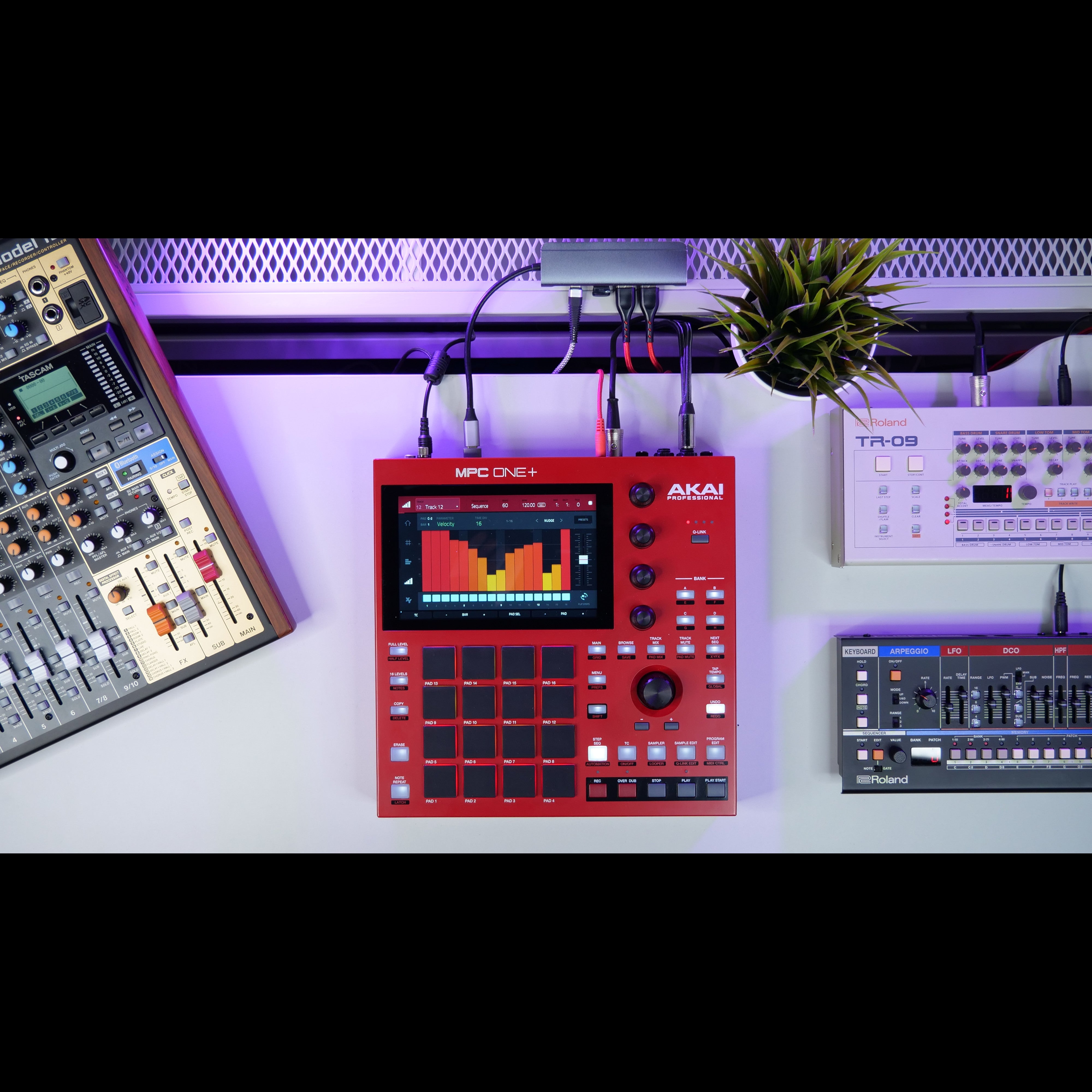 Akai Professional MPC One+ groovebox