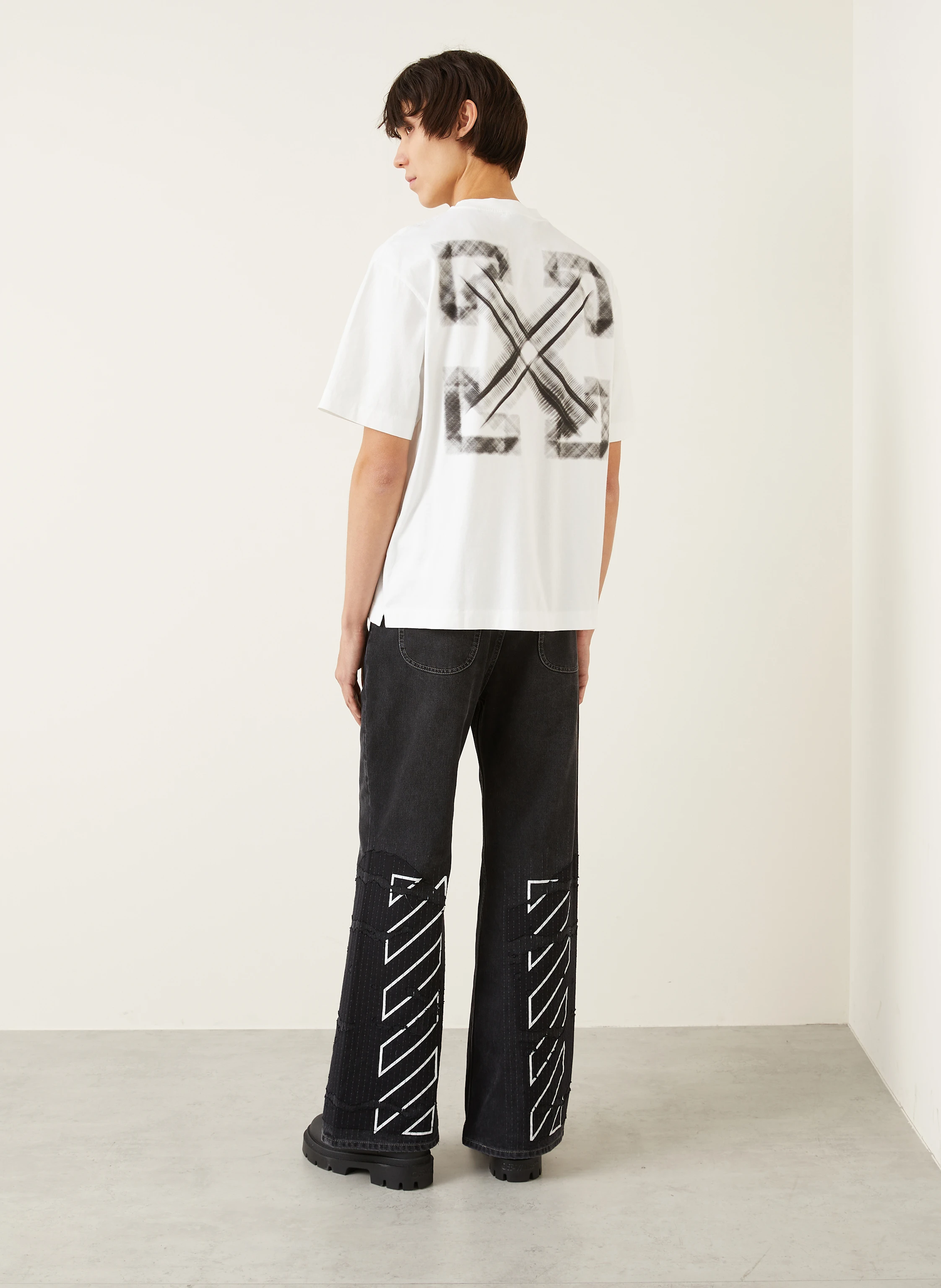 Off-White T-Shirt