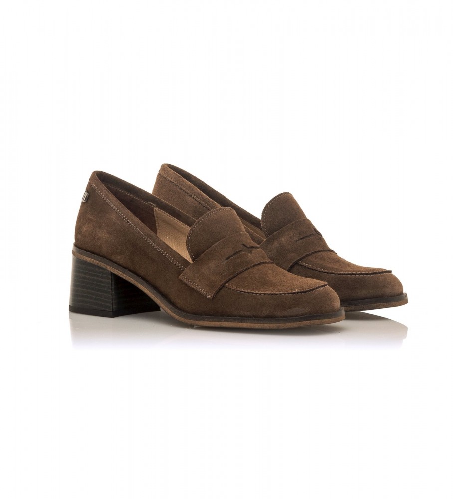 Sapatos de couro marrom Mustang Lys