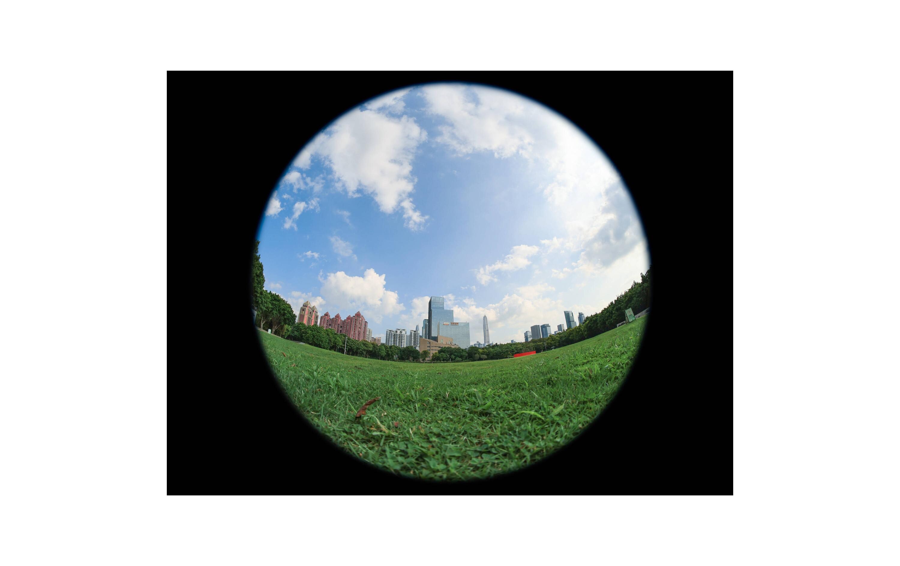 Festbrennweite 7.5mm F/2 Fisheye – MFT<br>Fischaugenobjektiv mit grosser F2.0-Blende