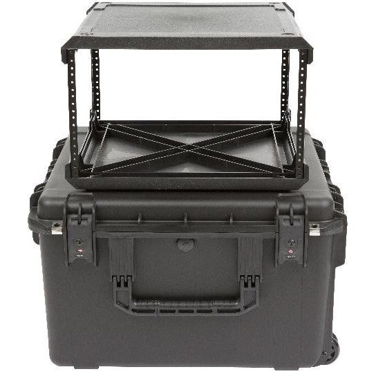 SKB 3i-2424M146U Fly Rack flightcase 6U