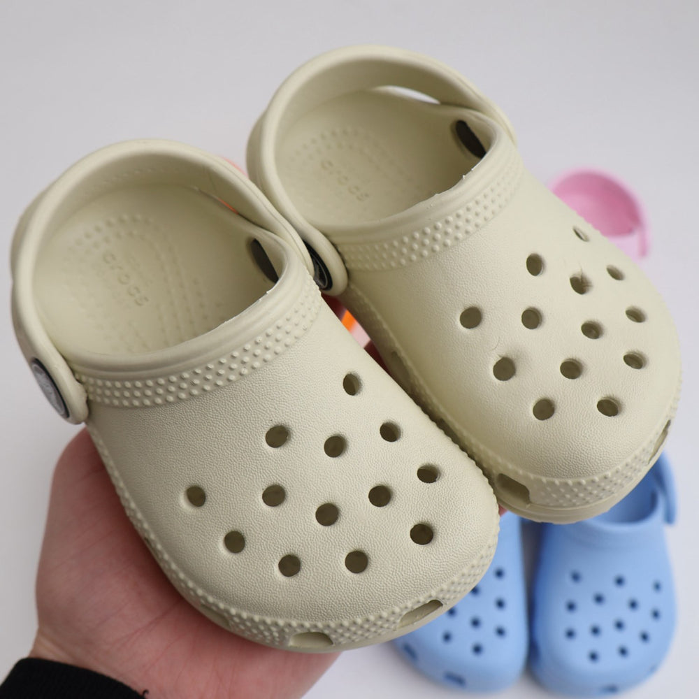 Køb Crocs Linen Classic Clog