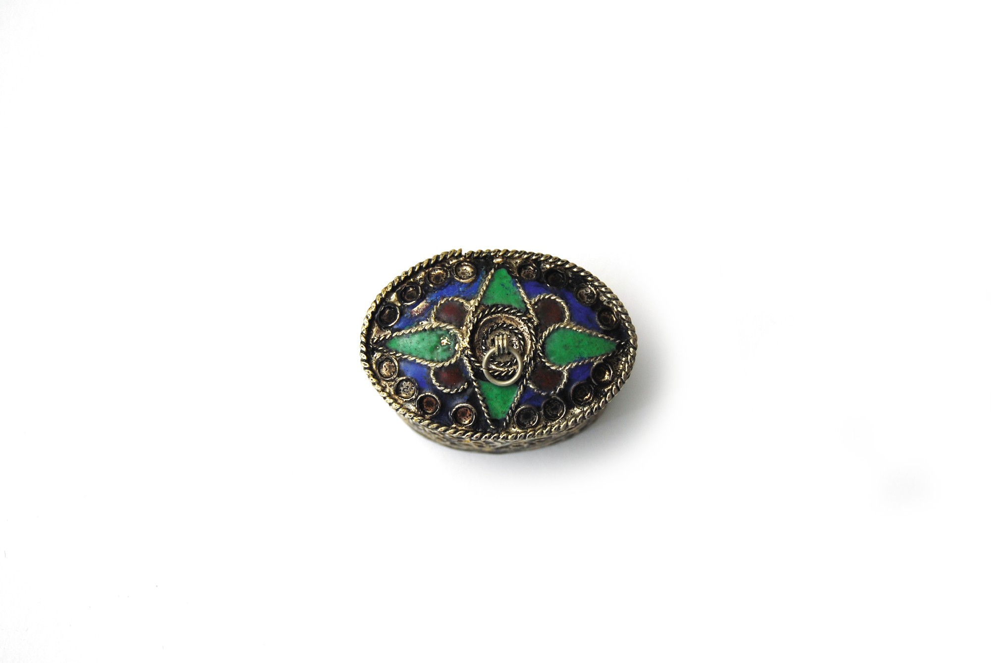 Schmuckdose 'Dschafar' oval, T 4,5 cm, B 3 cm, H 3 cm von fischer's lagerhaus