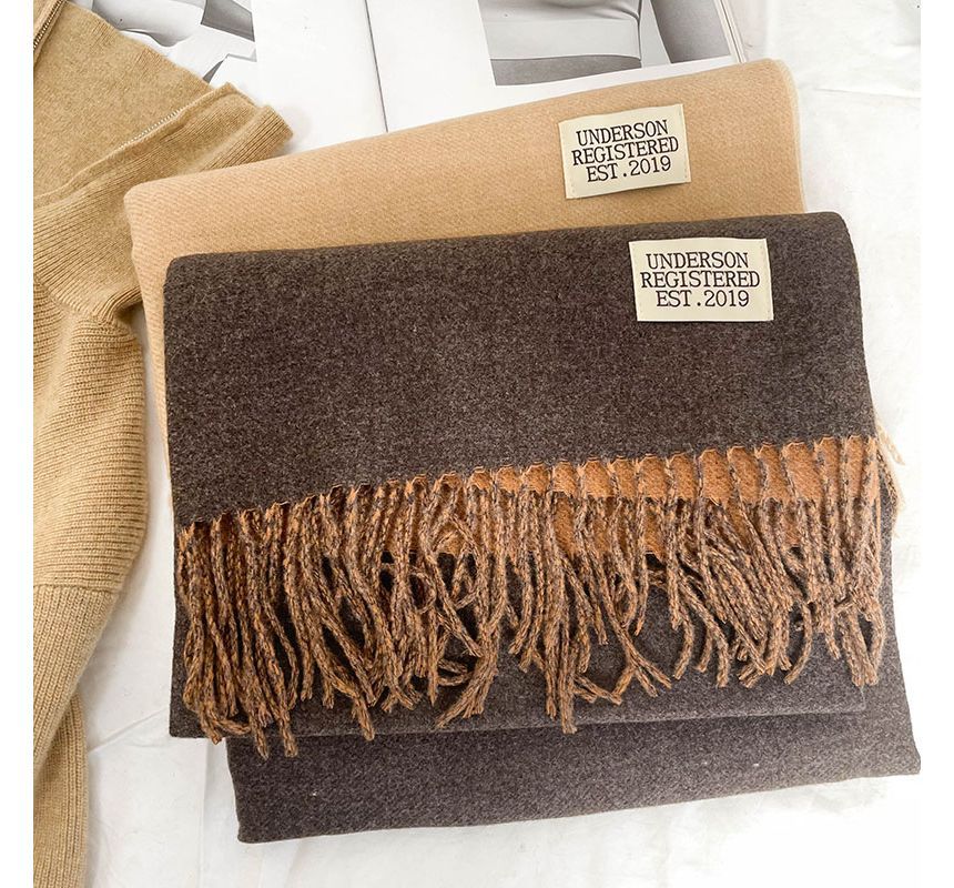 Combon - Letterapplicatie met franjes