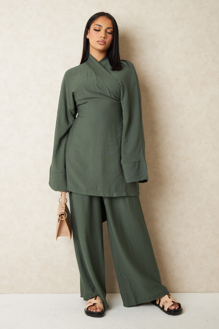 Ensemble 2 pièces blouse + pantalon kaki a noué