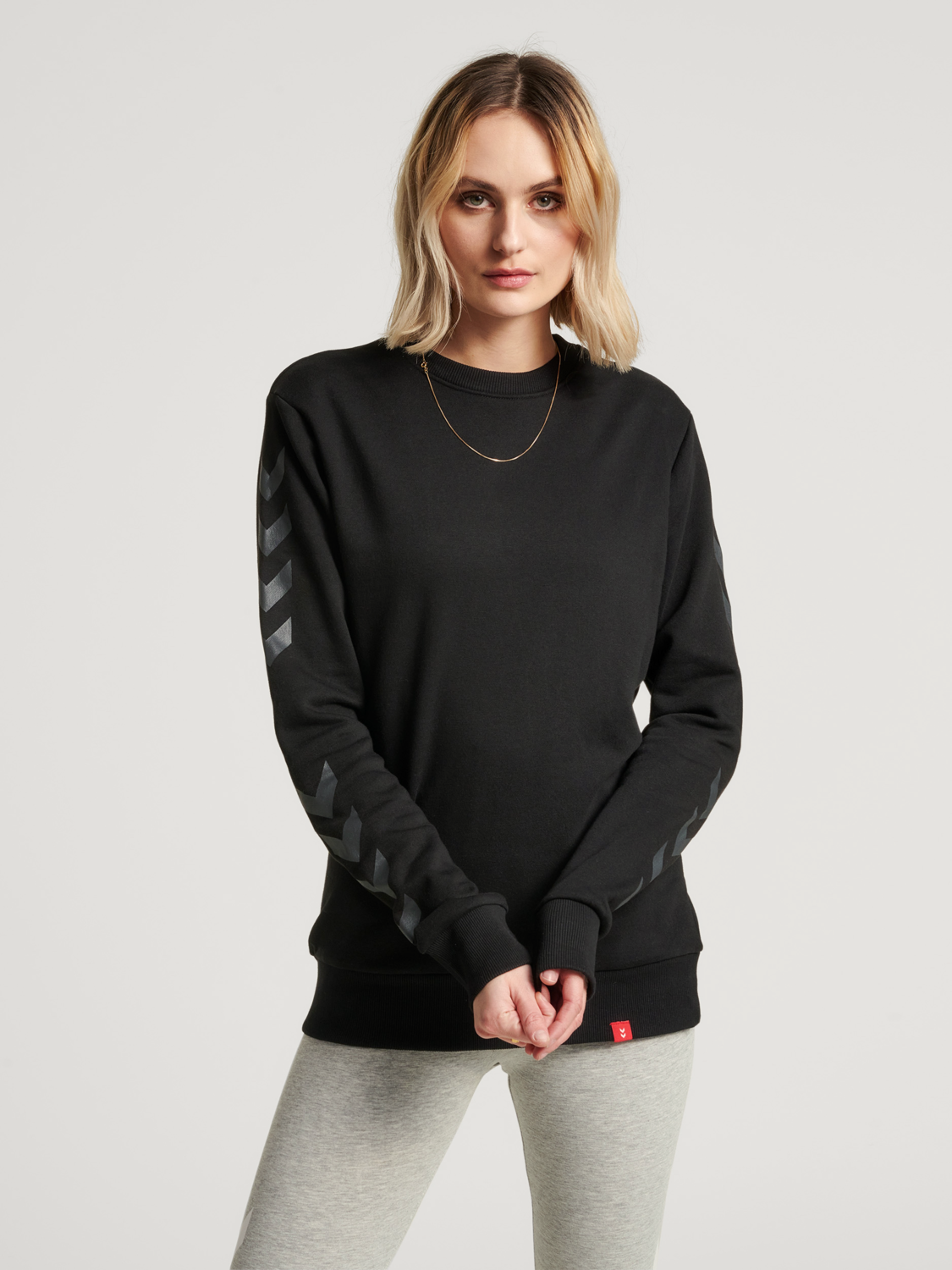 hmlLEGACY CHEVRON SWEATSHIRT
