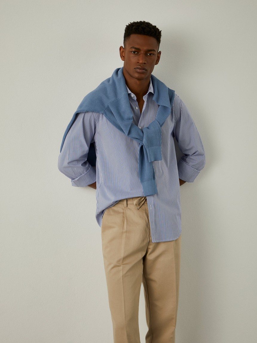 Camisa de riscas slim fit em popelina