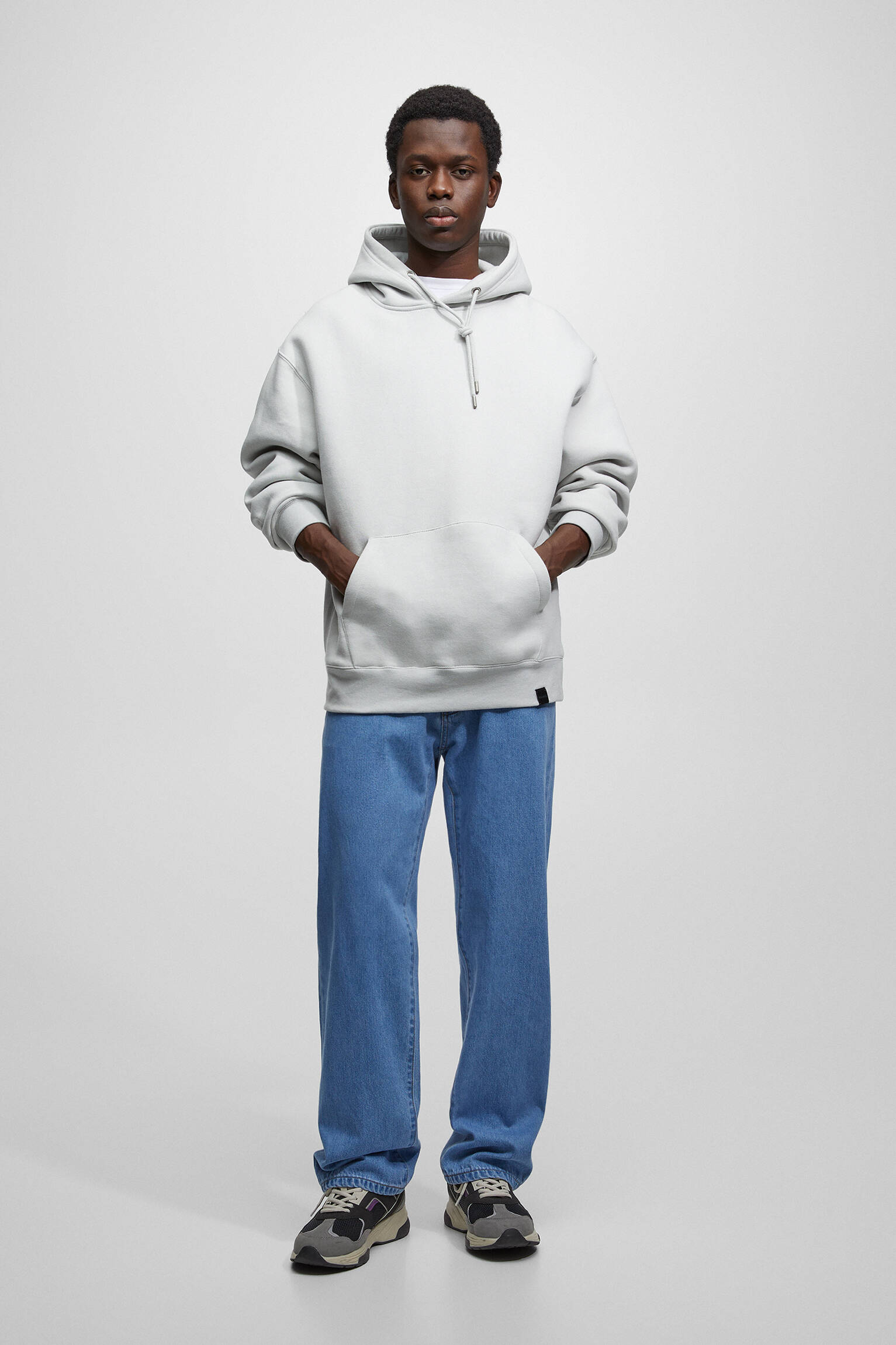 CALÇA JEANS DE CORTE LARGO - ÍNDIGO CLARO