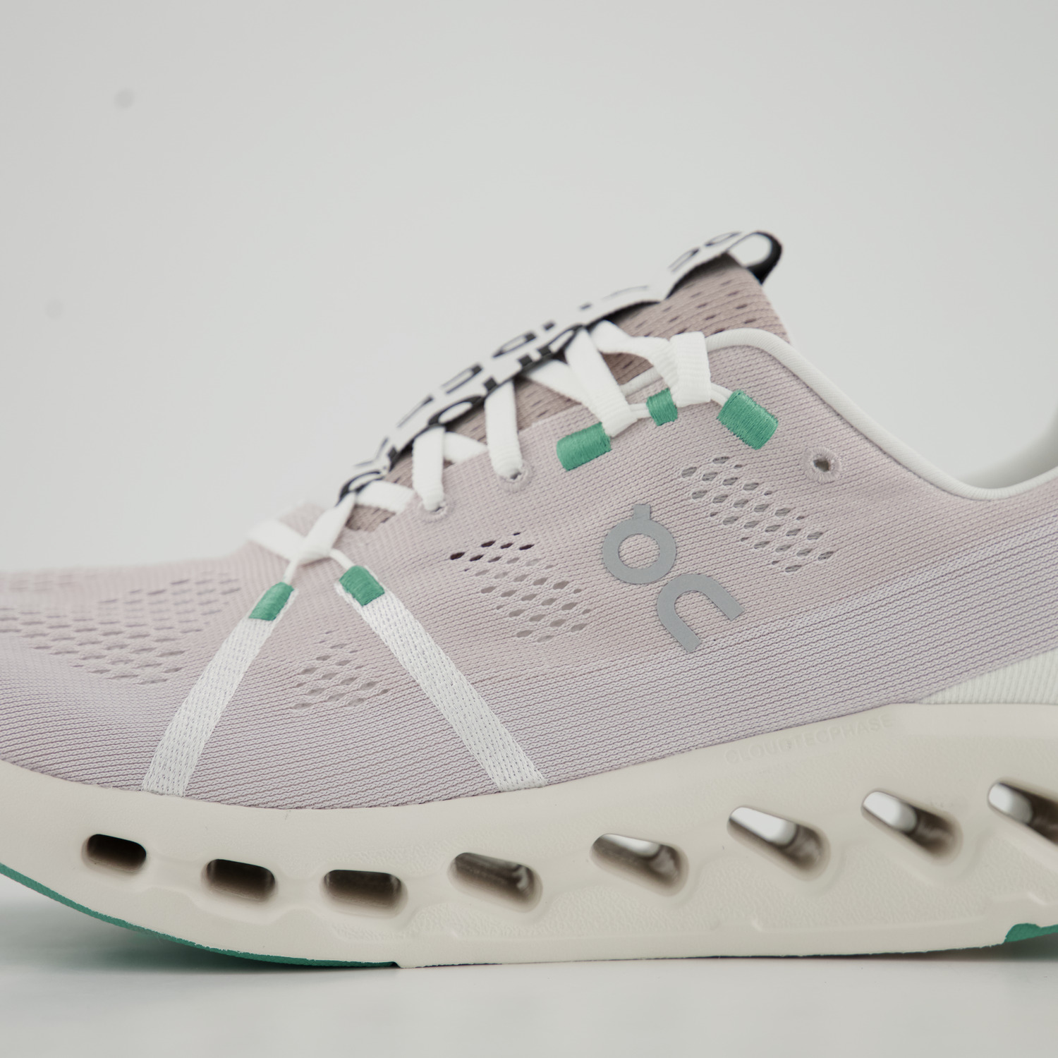 ON CLOUDSURFER