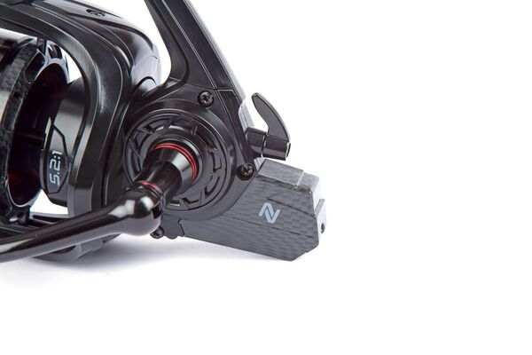 Moulinet feeder Nytro StarkX Carbon Long Cast