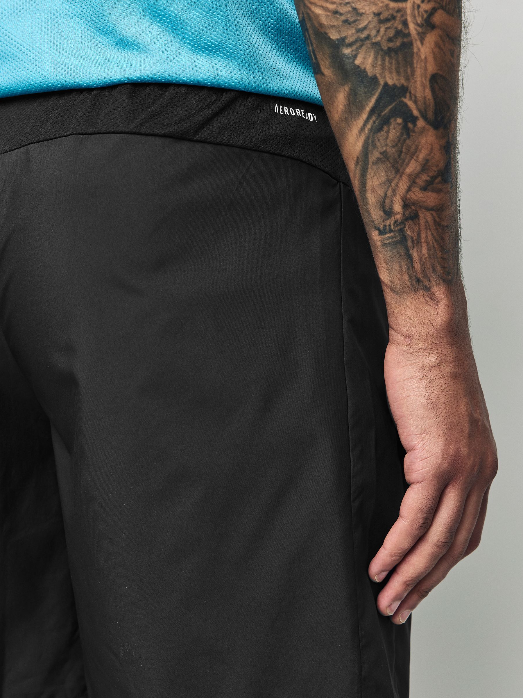 Zwart - adidas Train Essentials geweven trainingsshorts