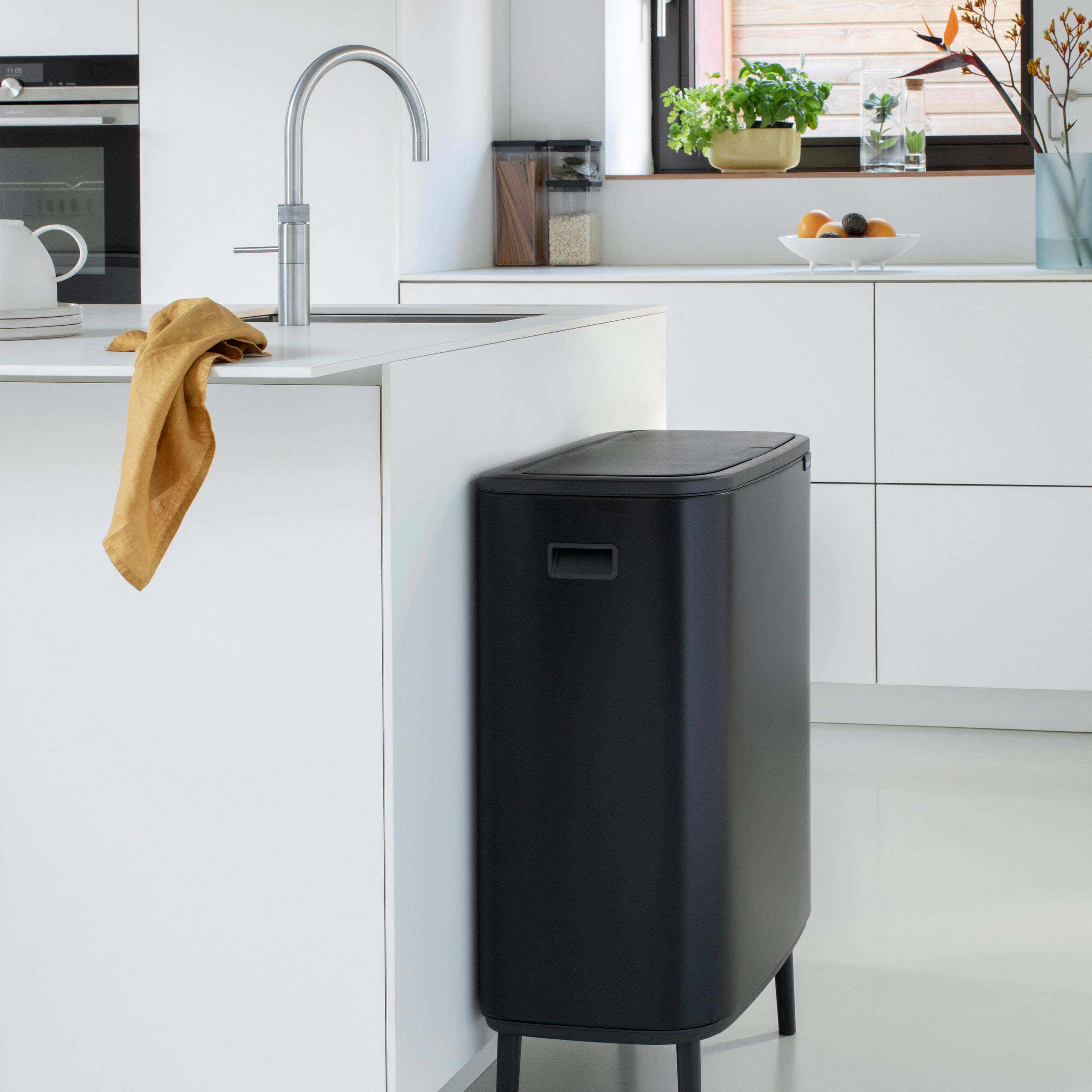 Brabantia Bo Touch Bin Hi Afvalemmer 2 x 30 L - Zwart