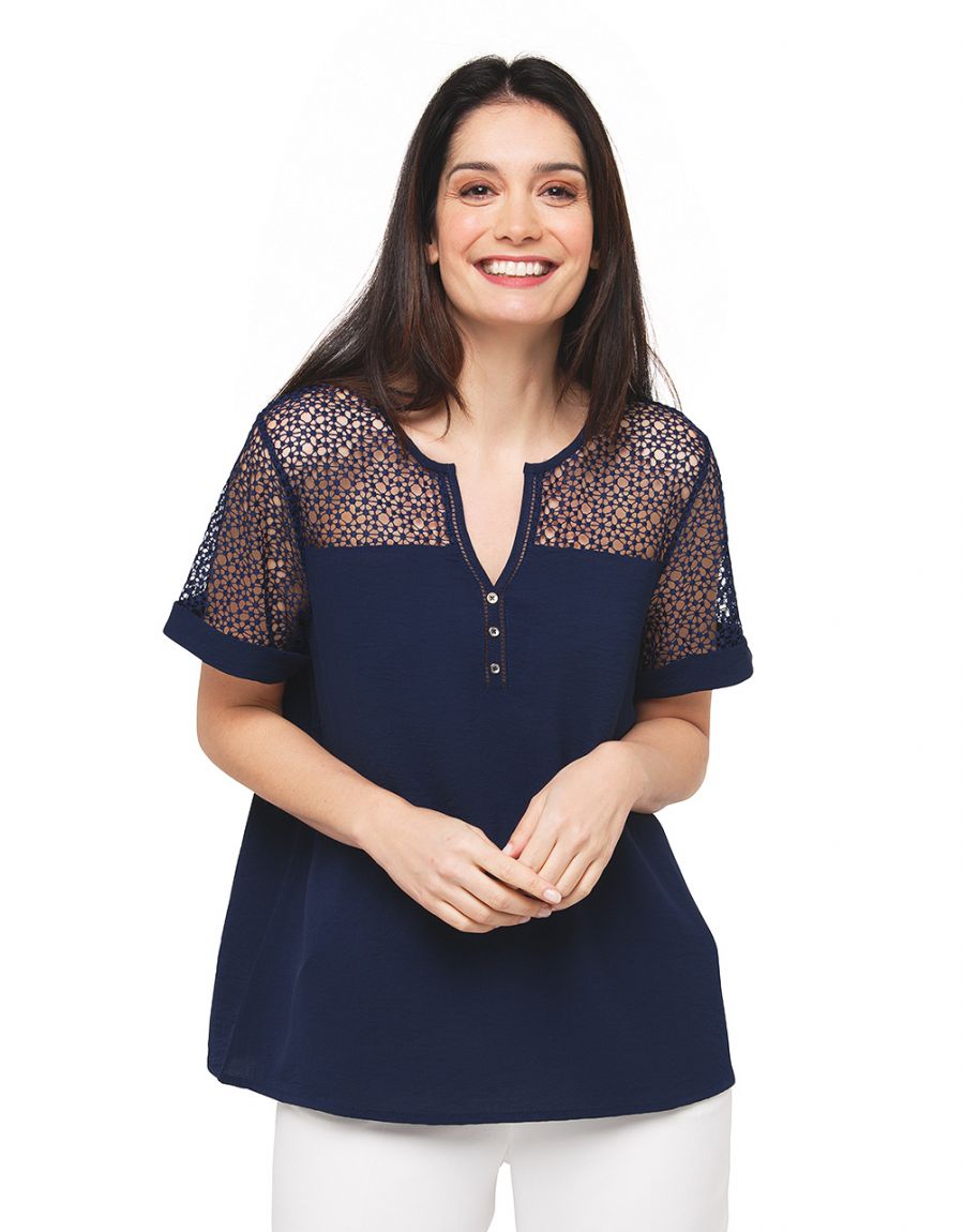 Blouse marine dentelle