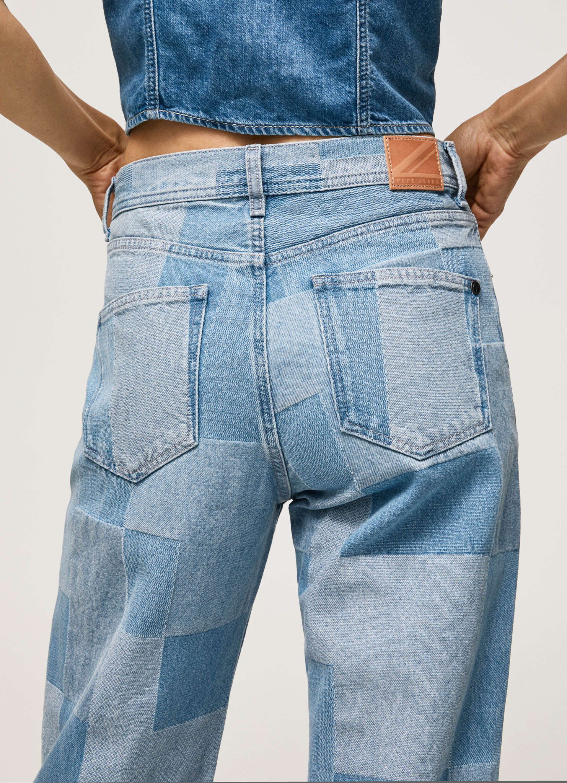 JEAN DOVER FIT RELAXED TIRO ALTO - jeans