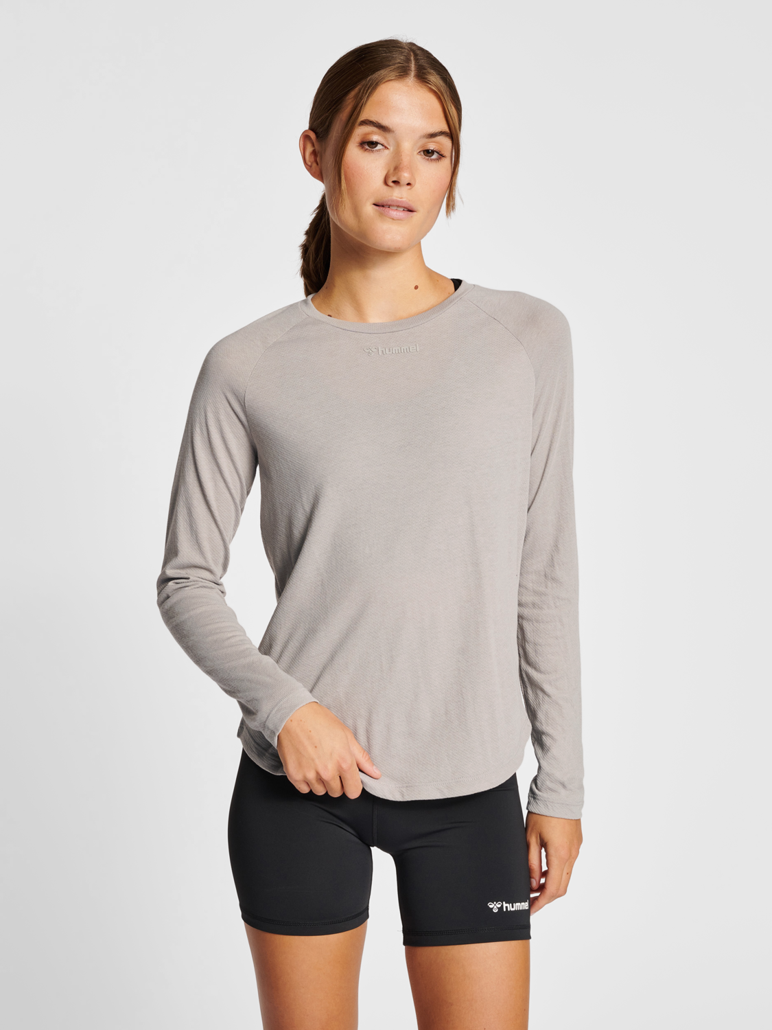 hmlMT VANJA T-SHIRT L/S