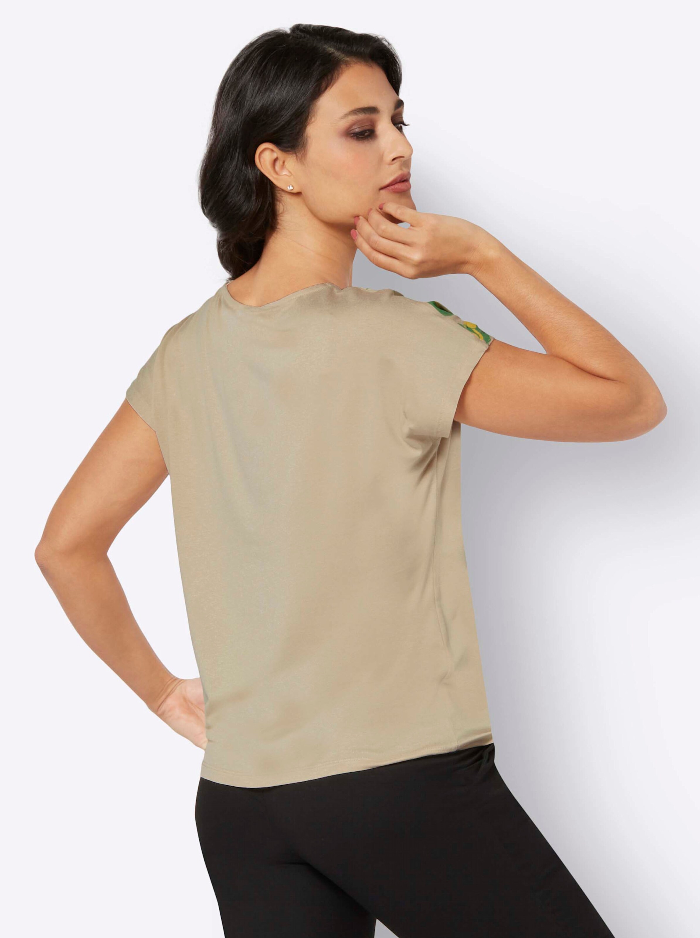 Shirt in sand-apfel-bedruckt