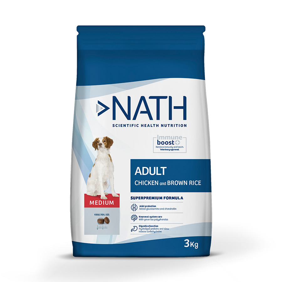 Ração Nath para cães adultos de porte médio com sabor de frango.