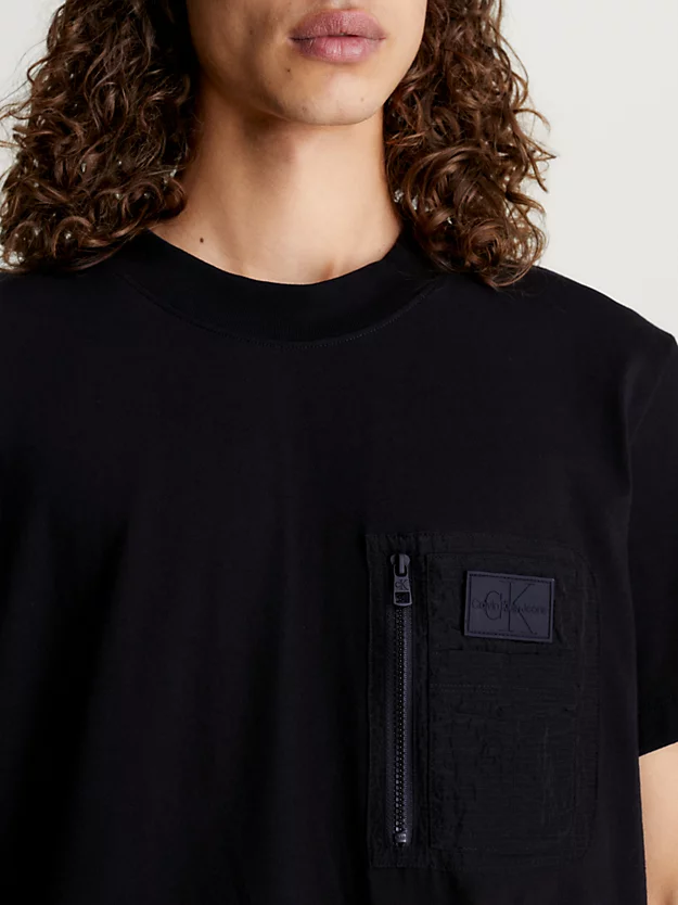 Camiseta de tecido misto com bolso