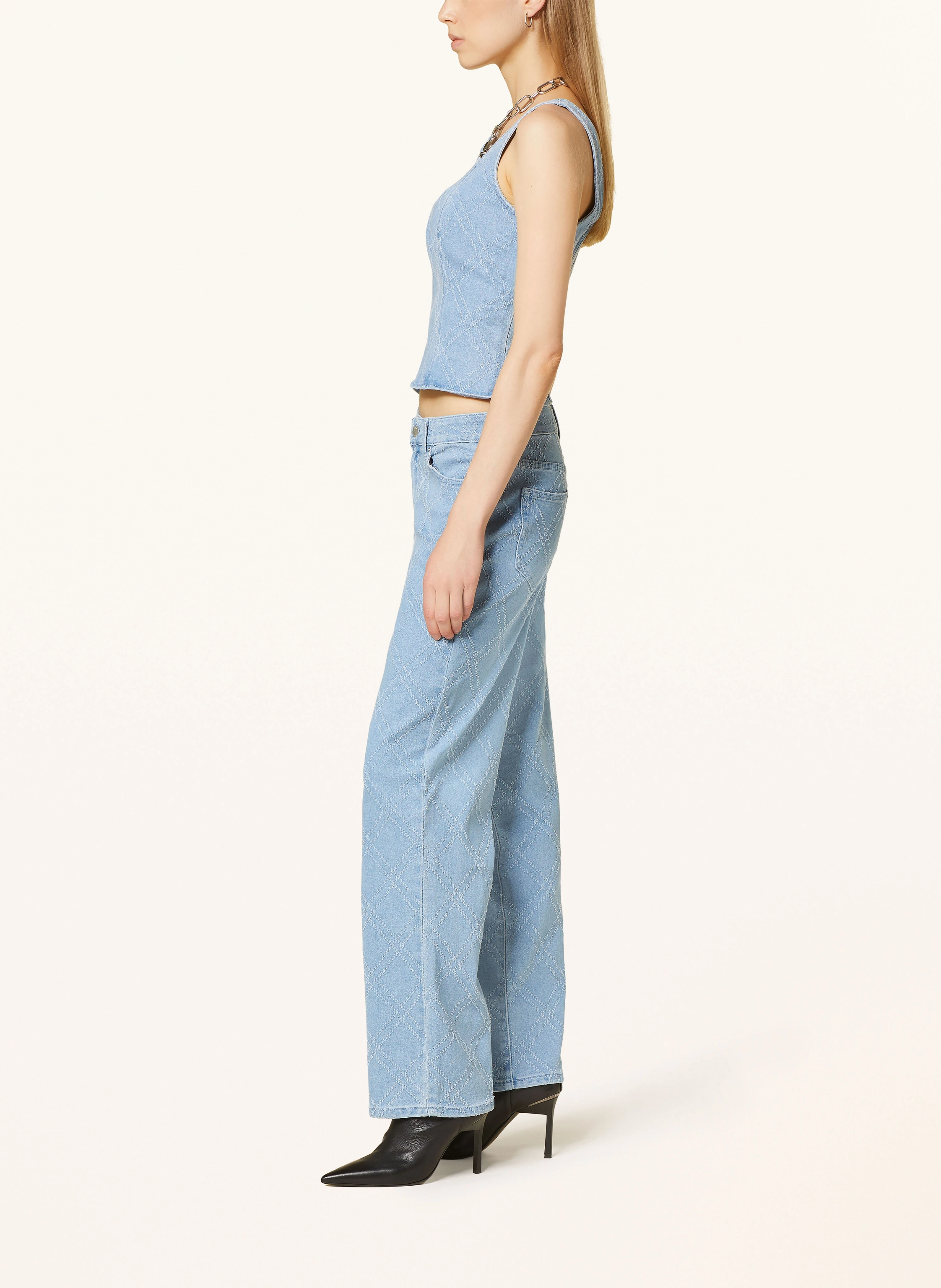 Y.A.S. Straight Jeans