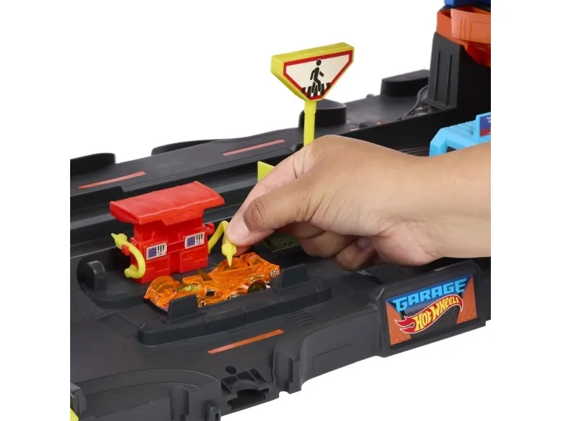 Hot Wheels City Ultimate Garage