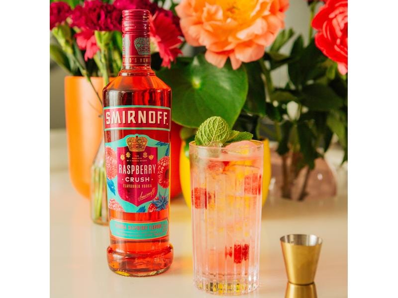 Smirnoff Vodka Raspberry Crush 0.7 l Spirituosen-Spezialität auf Getreidebasis mit Himbeergeschmack