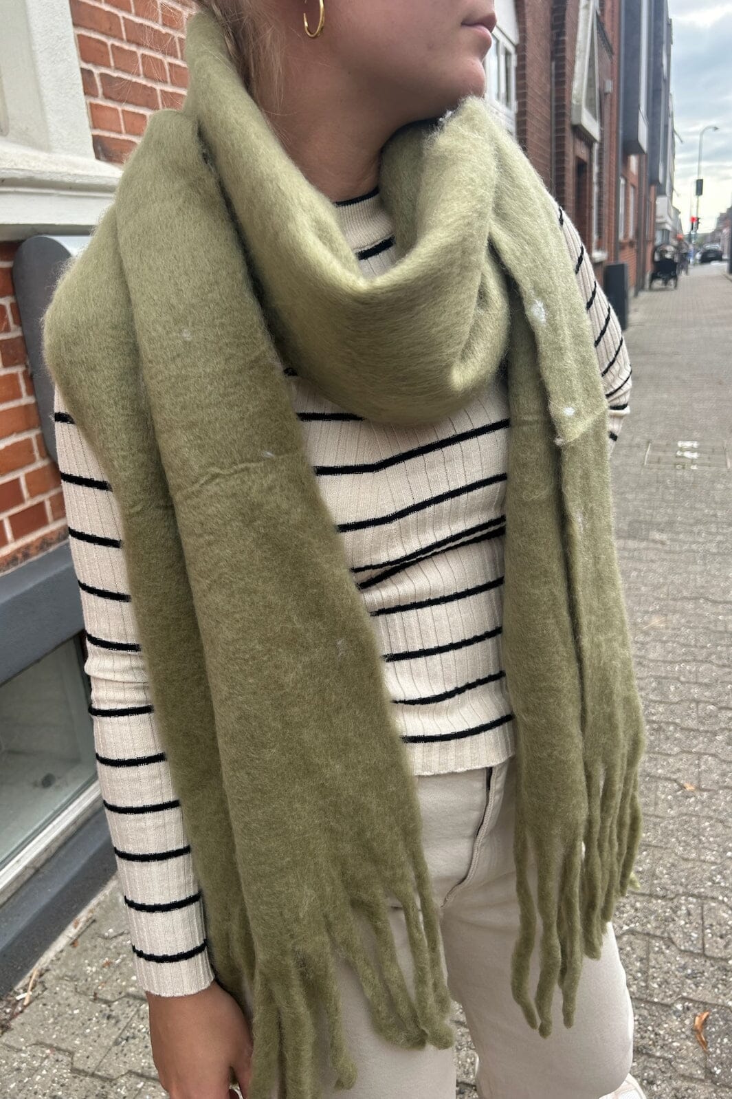 Anobel Copenhagen Thick Plain Scarf E-71800 kaki