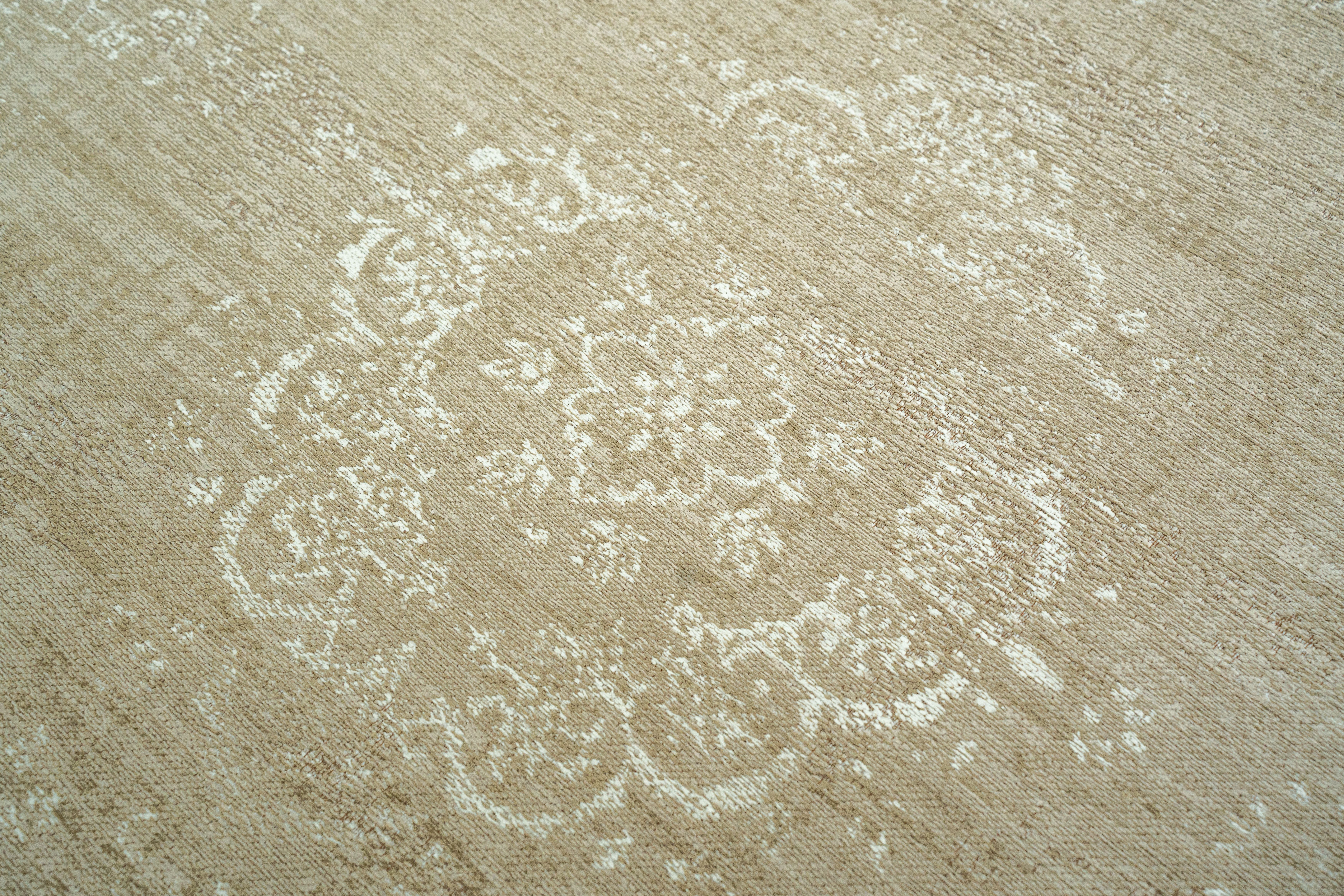 Vloerkleed Milk Curry 9672 Fading World Medallion  | Louis de Poortere