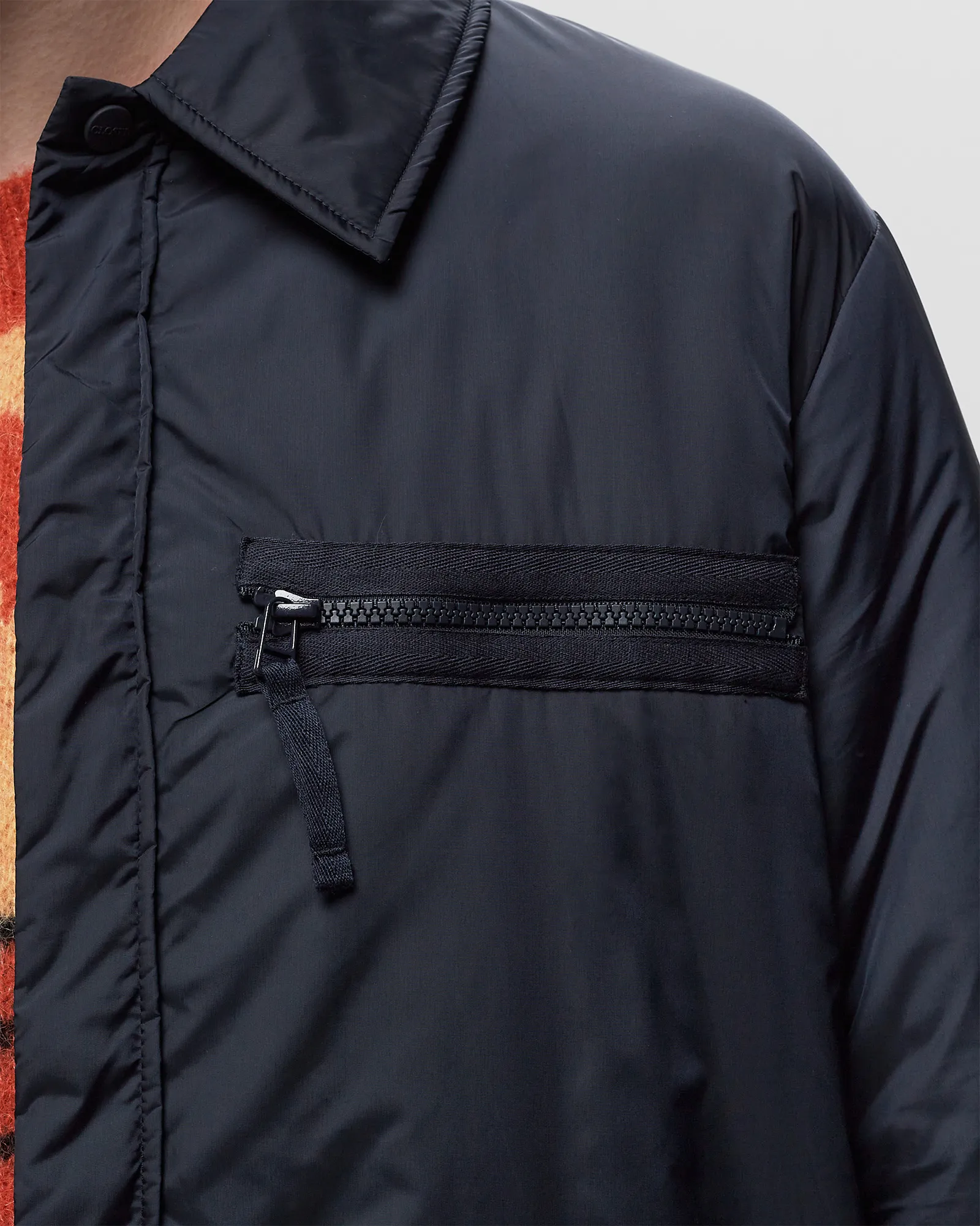 CLOSED WADDED OVERSHIRT