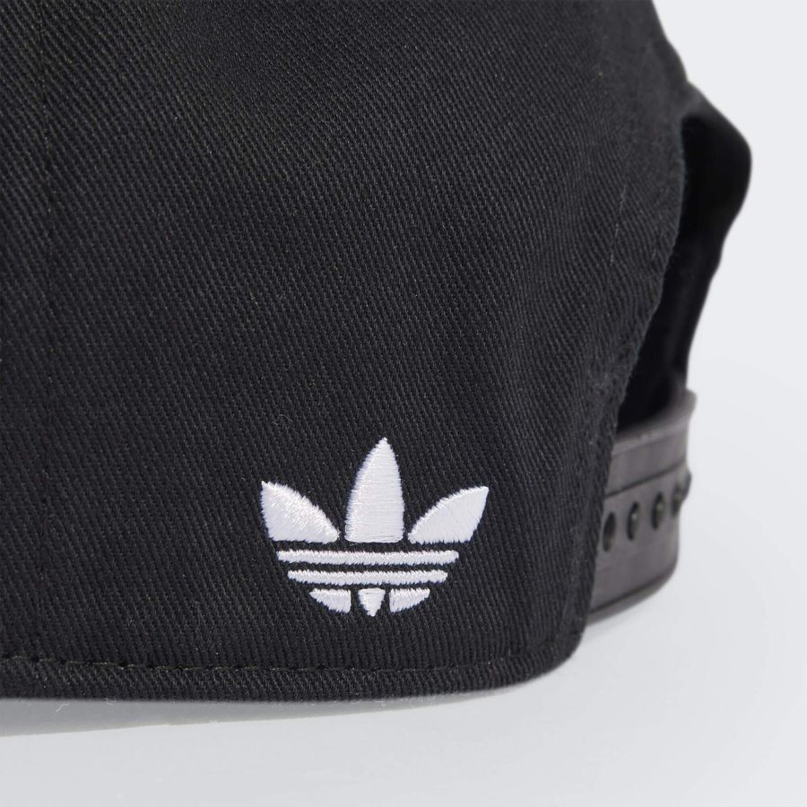 Adidas Original Casquette graphique visière plate Adilenium