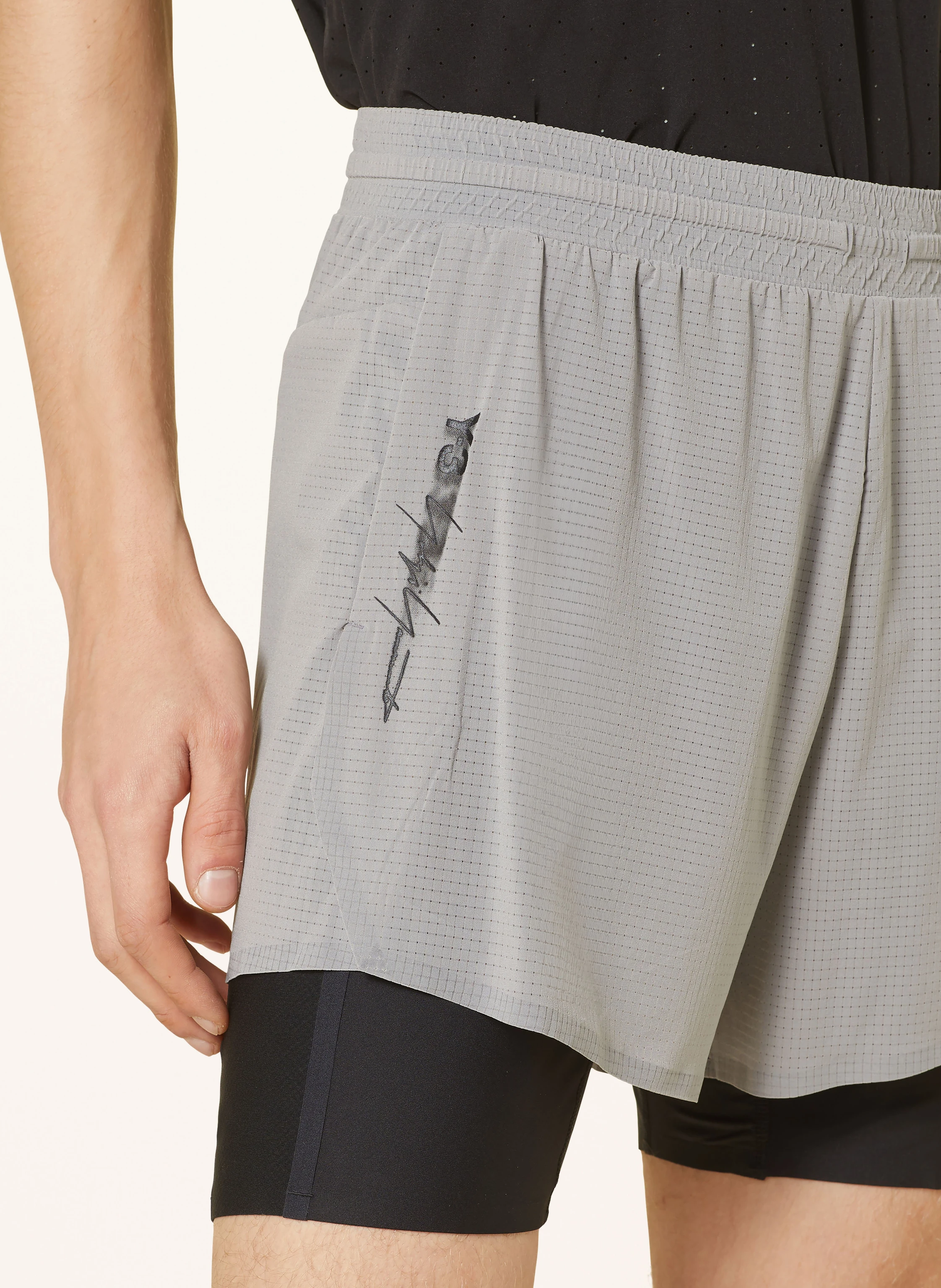Y-3 2-in-1-Laufshorts