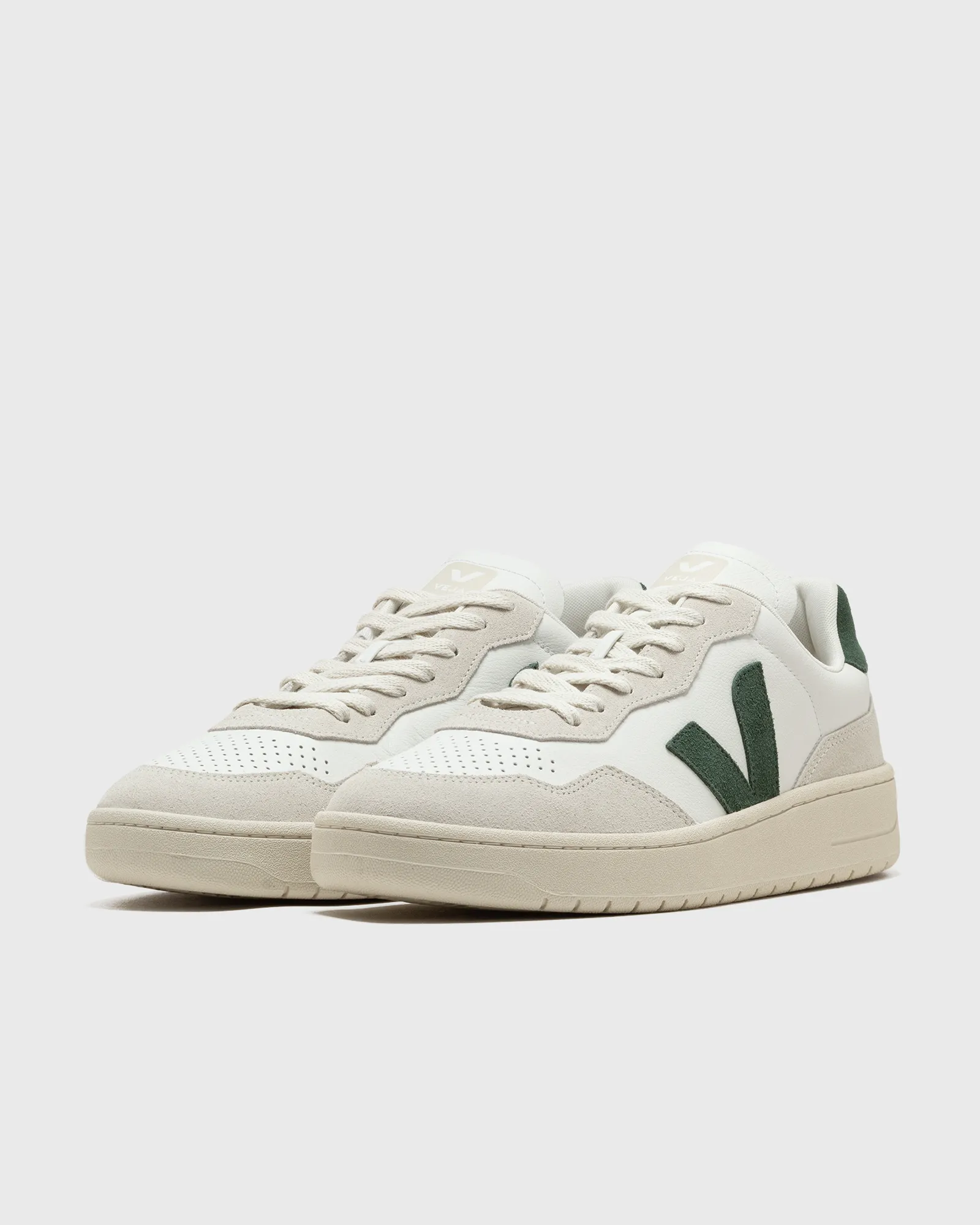 Veja V-90 O.T. LEATH