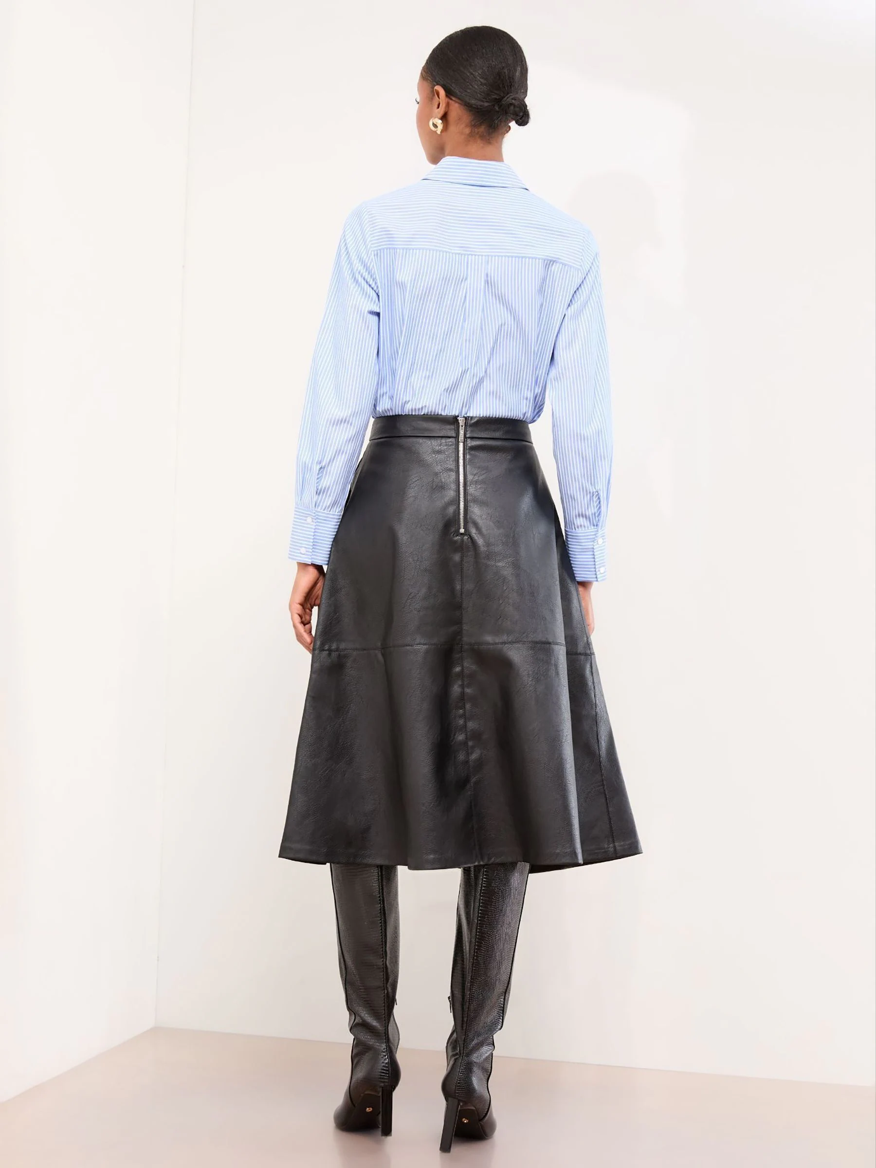 Zwart imitatieleer - Lipsy Textured Fit and Flared Midi Skirt