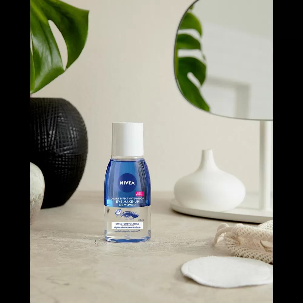 Nivea Double Effect Eye Makeup Remover - 125 ml.