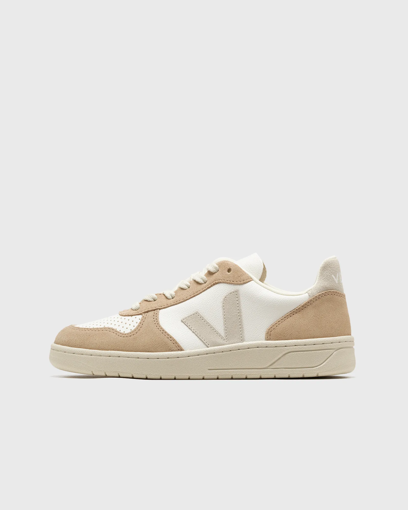 Veja V-10 CHFREE