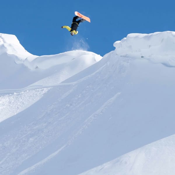Planche de snowboard YES WARCA UNINC JPS