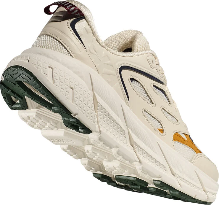 HOKA Clifton L Athletics Oat milk / alabaster