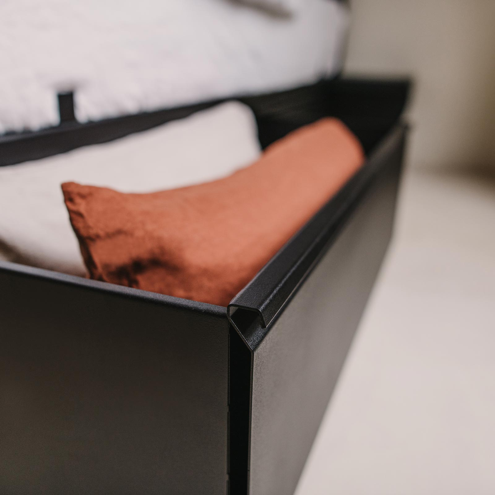 Lade voor bedframe °01 en °02 | Zwart Voor 80 x 210 cm (per stuk)