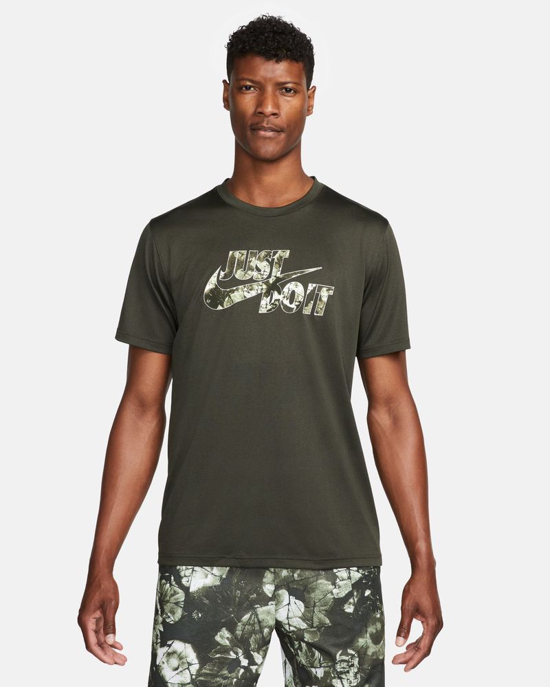 T-shirt de training Nike Graphic Vert pour homme