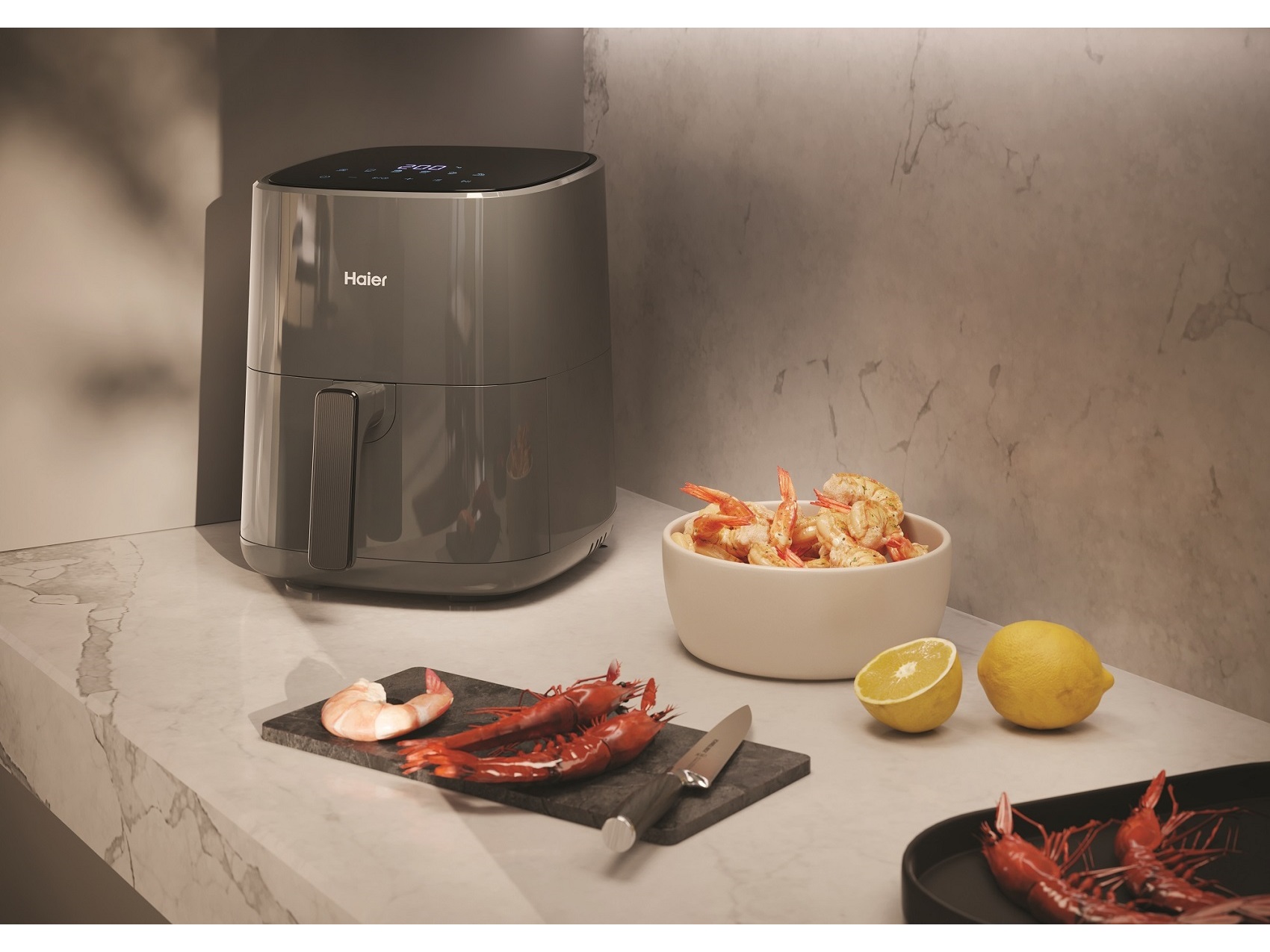 FRITADEIRA SEM ÓLEO HAIER HAF5P 011 4.7L