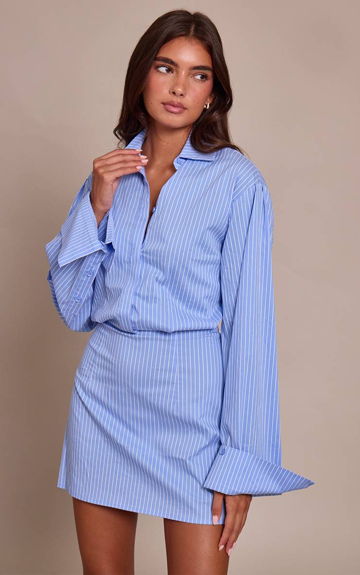 Bleu Robe Chemise Cintrée À Fines Rayures Boutonnée