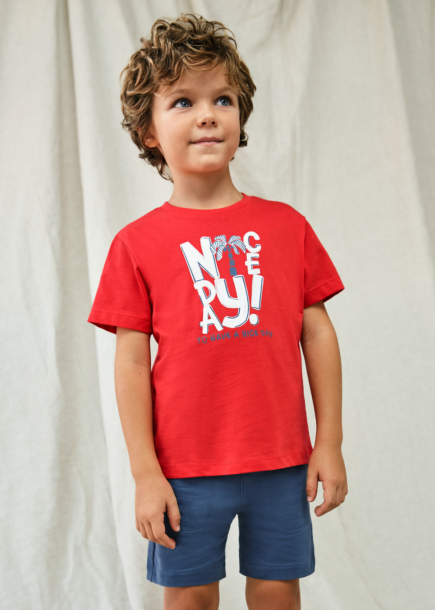 Conjunto esportivo de algodão Better Cotton de 3 peças para meninos