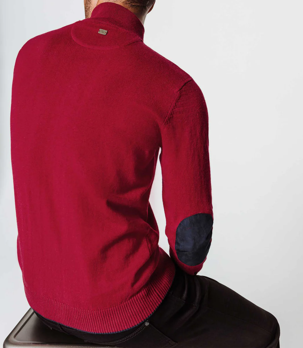 Pull col zippé rouge