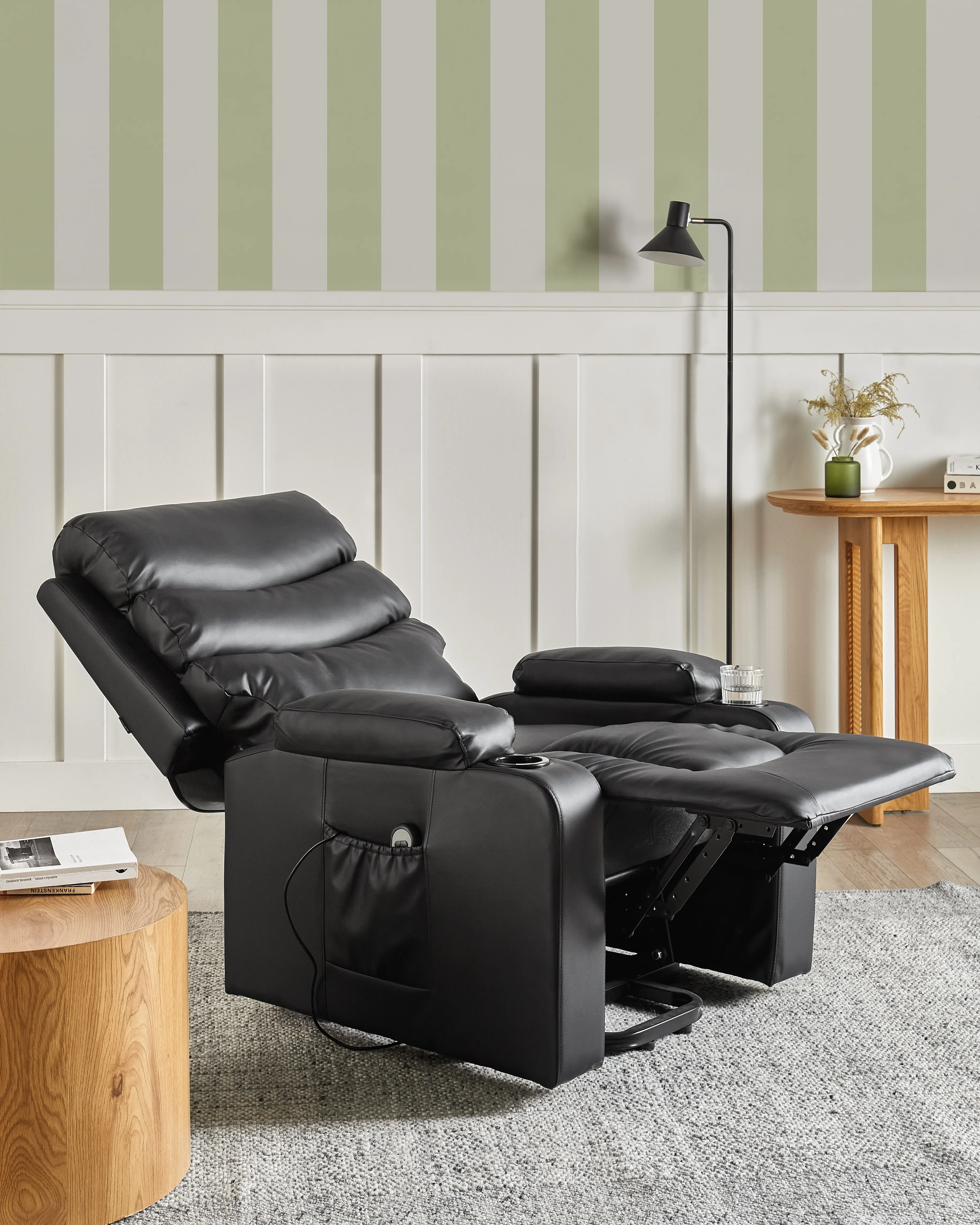 Elektrische relaxfauteuil ETER inclusief voetensteun Kunstleer Zwart