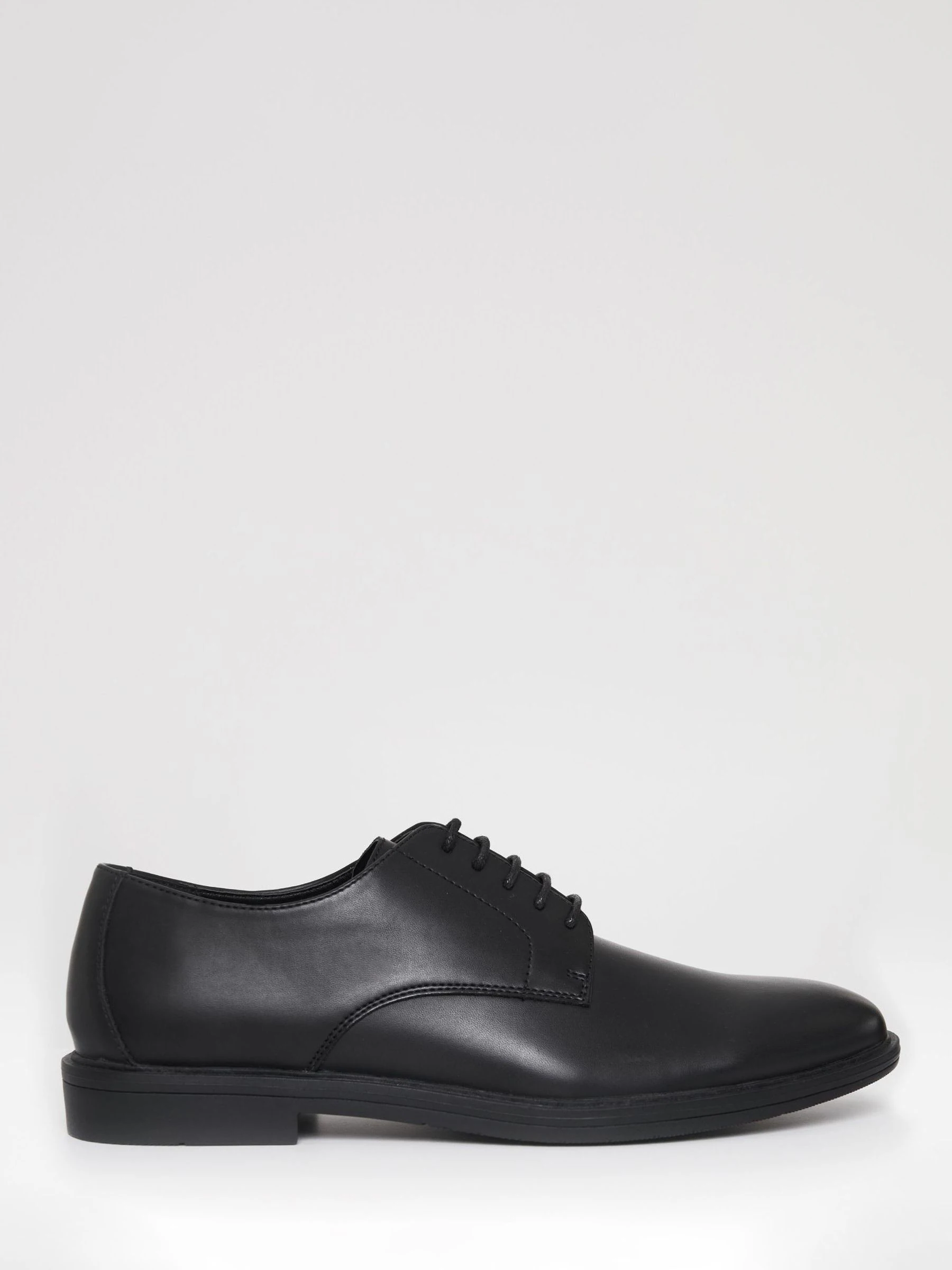 Threadbare Smart Shoes