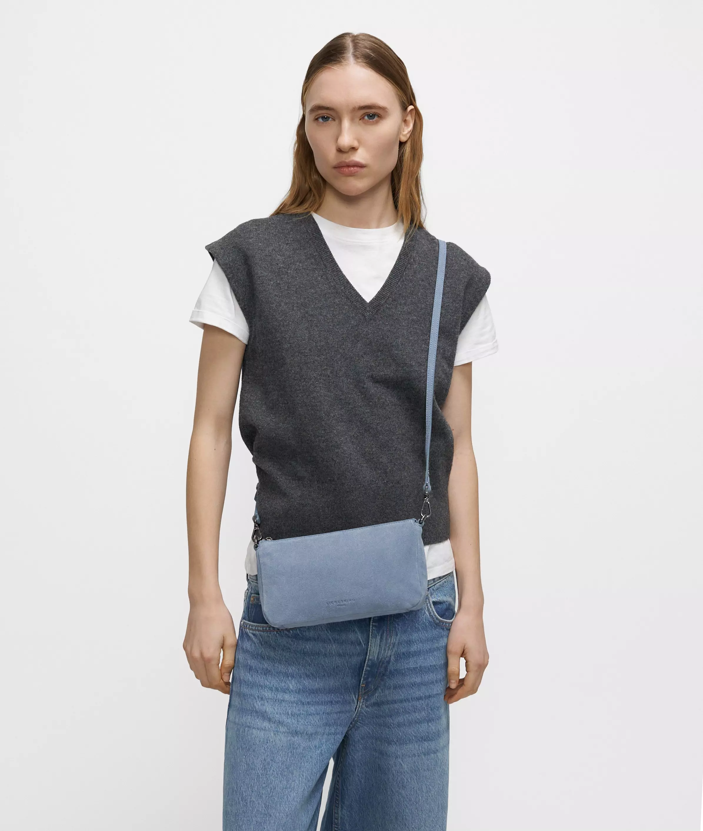 Ryker Crossbody S Handy crossbody bag made from soft suede
