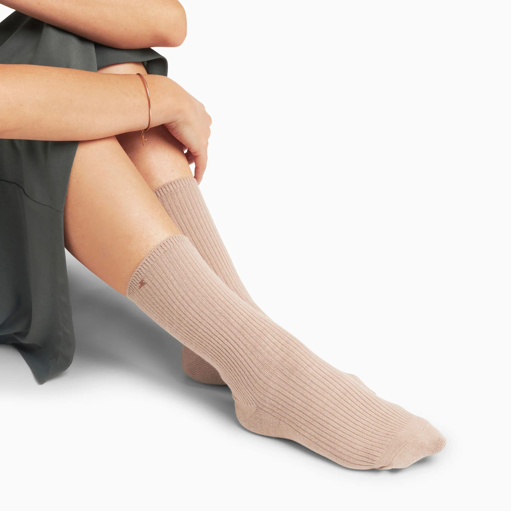 Chaussettes-Chaussettes Ella taupe côtelées
