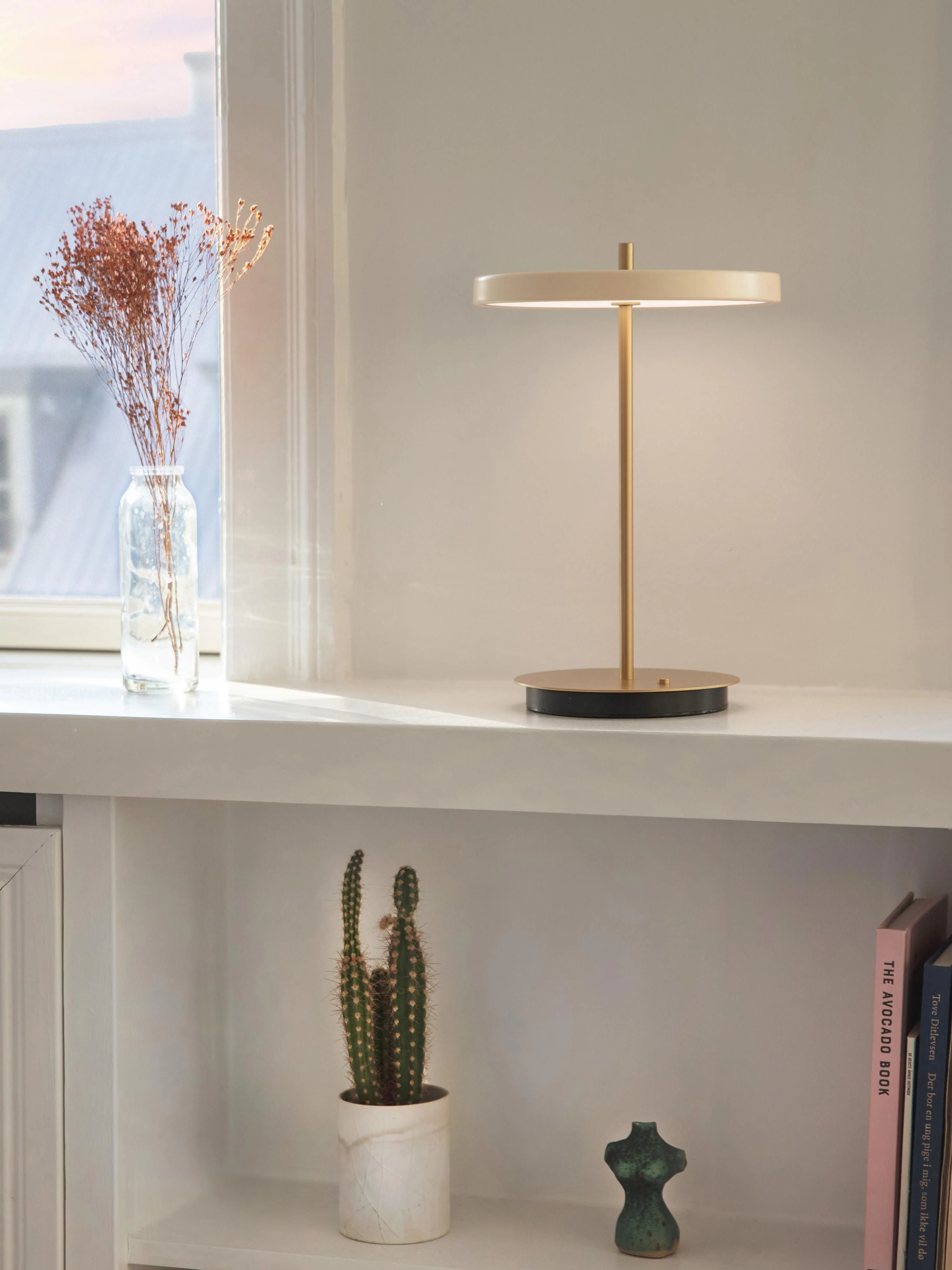 Kleine mobiele dimbare LED-tafellamp Asteria