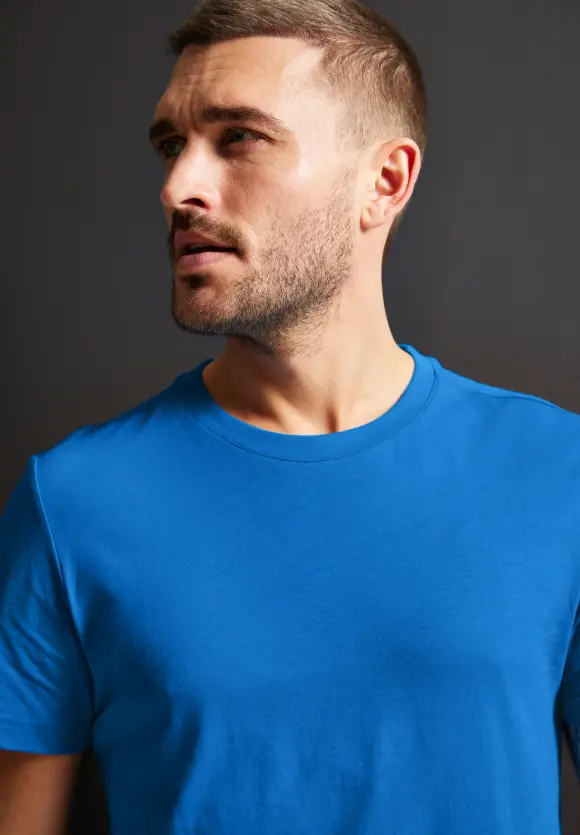 Basic T-Shirt in Unifarbe - electric blue