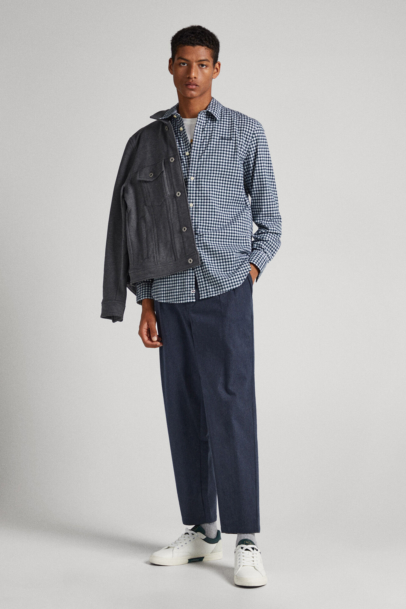 Camisa xadrez de corte justo